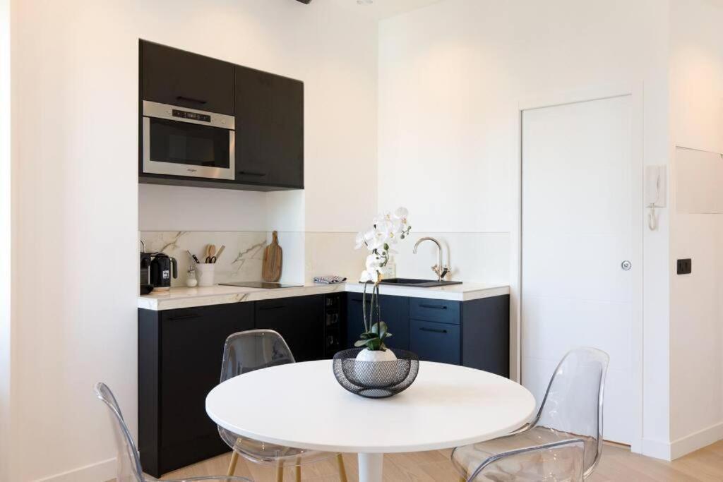 Appartement 33 M2 Comme Une Junior Suite - Vue Port Et Palais Des Festivals Cannes Exterior photo